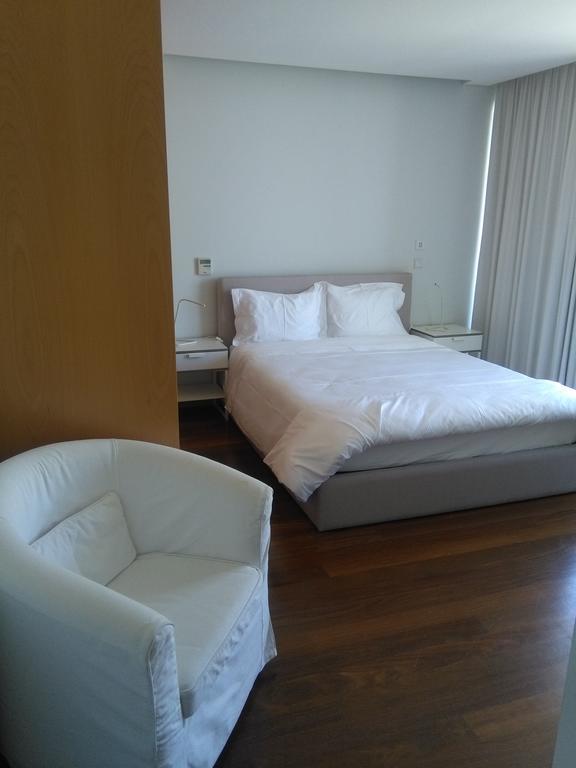 Almenara Suites Guest House 加亚新城 外观 照片