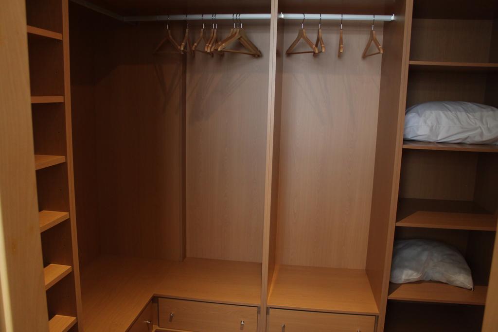 Almenara Suites Guest House 加亚新城 外观 照片