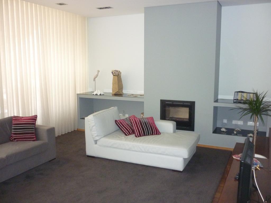 Almenara Suites Guest House 加亚新城 外观 照片
