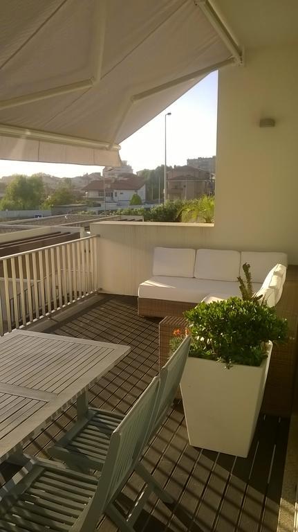 Almenara Suites Guest House 加亚新城 外观 照片